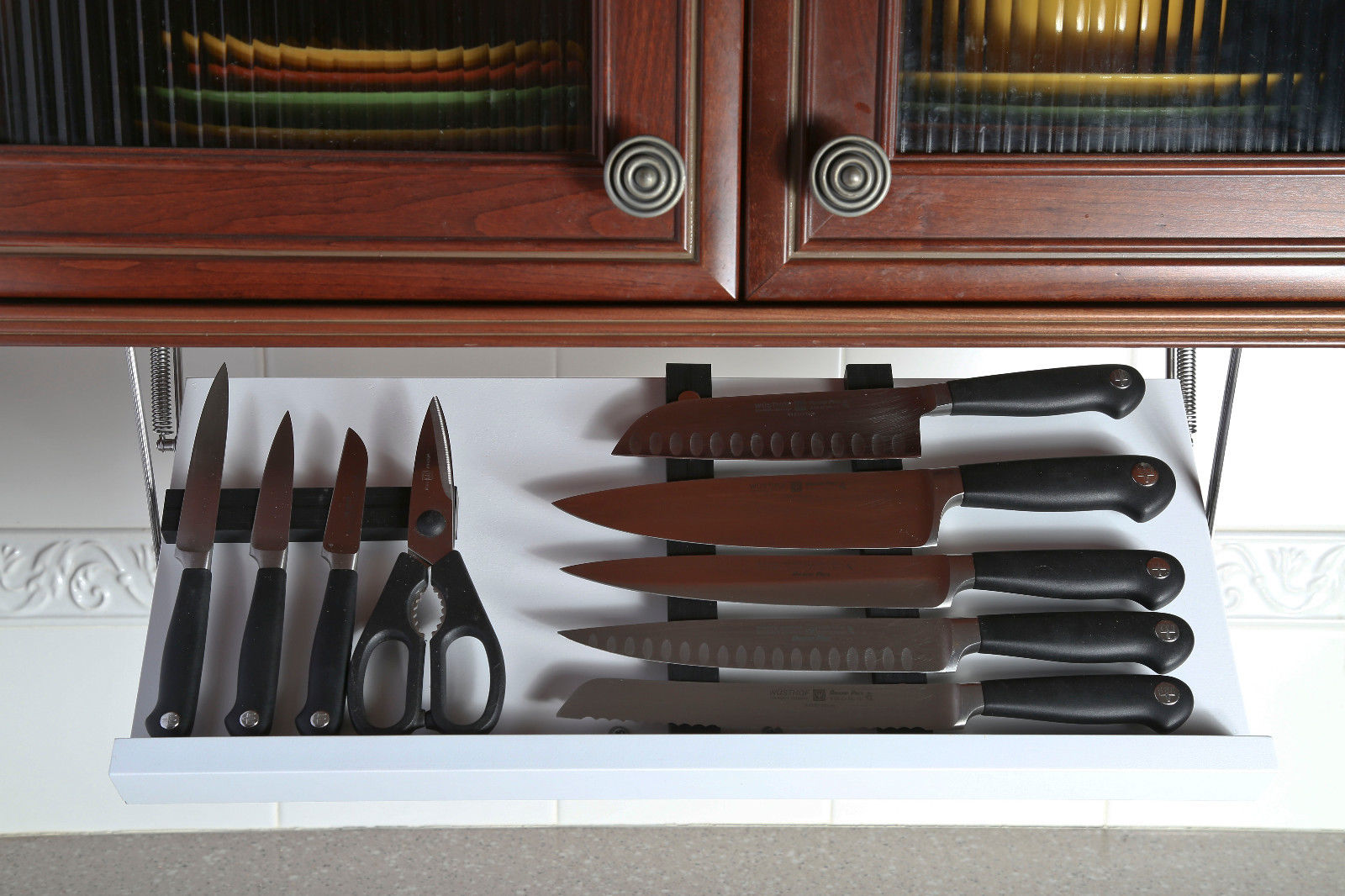 Шкафы для обработки ножей